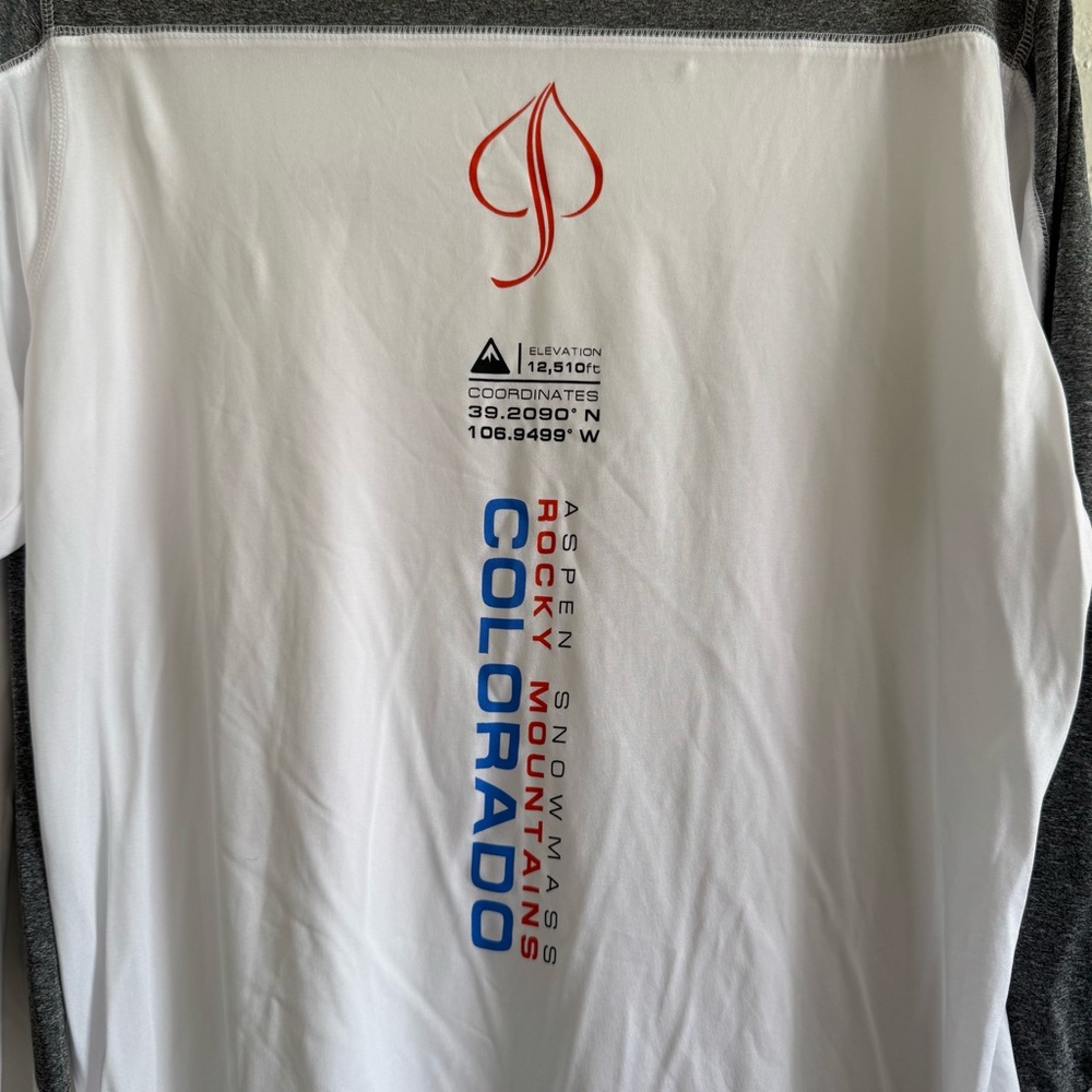 NWT Camp David White and Gray Long Sleeve Shirt Aspen Snowmass - Picture 4 of 4